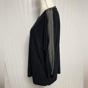 Chicos Metallic Chevron Trim Black Pullover Sweater Womens 2